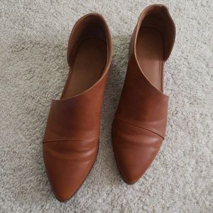 Trendy Cut Out Flats